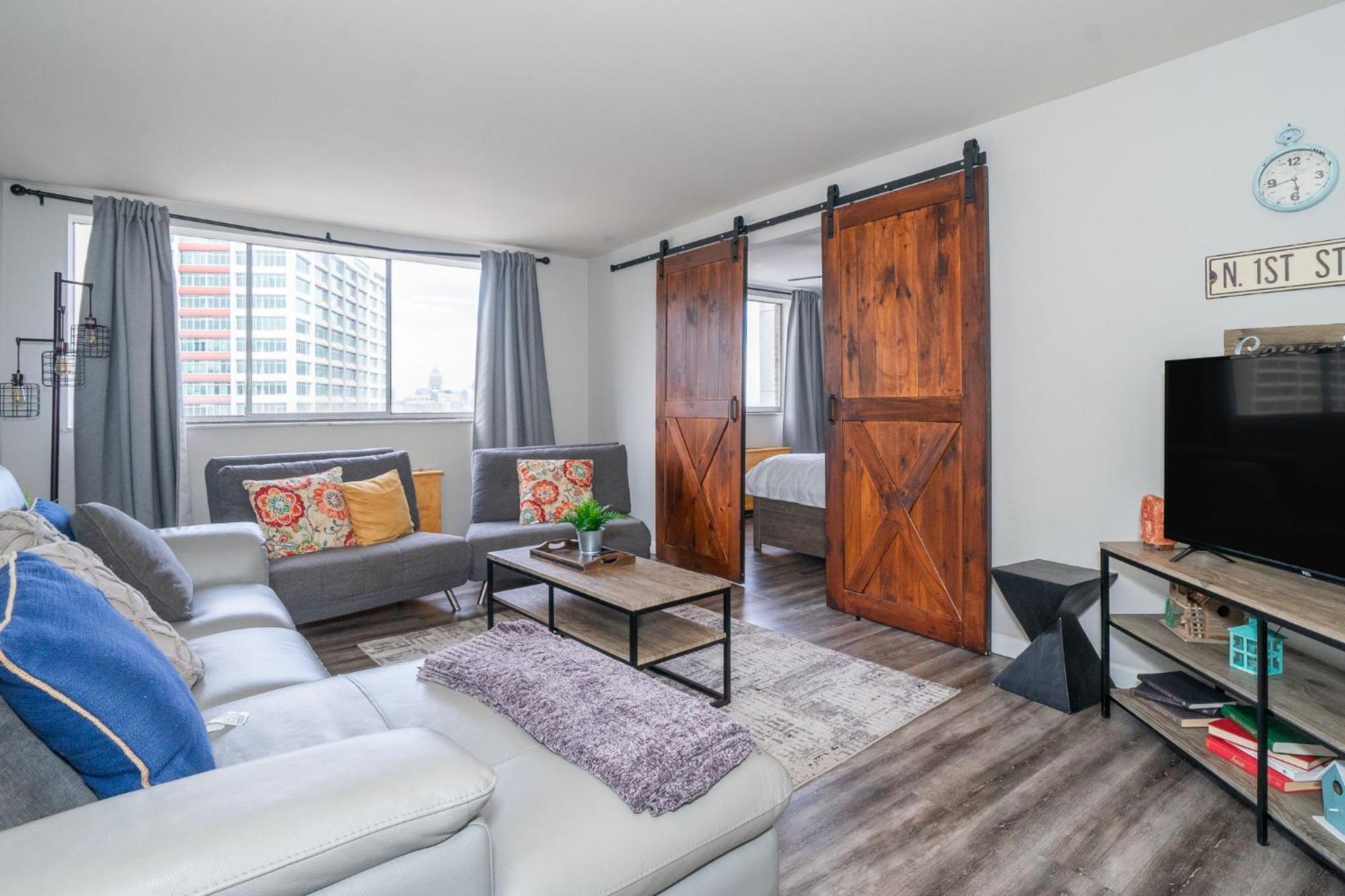 Welcoming Barn, 2 Bedroom & 1 Bath & Parking Atlanta Exteriér fotografie