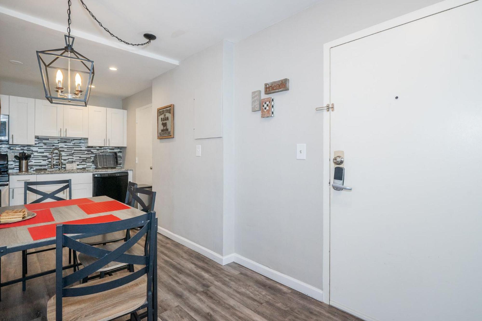 Welcoming Barn, 2 Bedroom & 1 Bath & Parking Atlanta Exteriér fotografie